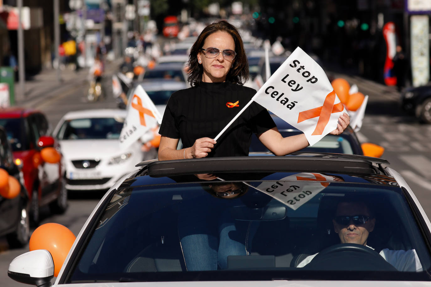 Fotos: La &#039;marea naranja&#039; recorre el centro de Murcia contra la &#039;ley Celaá&#039;