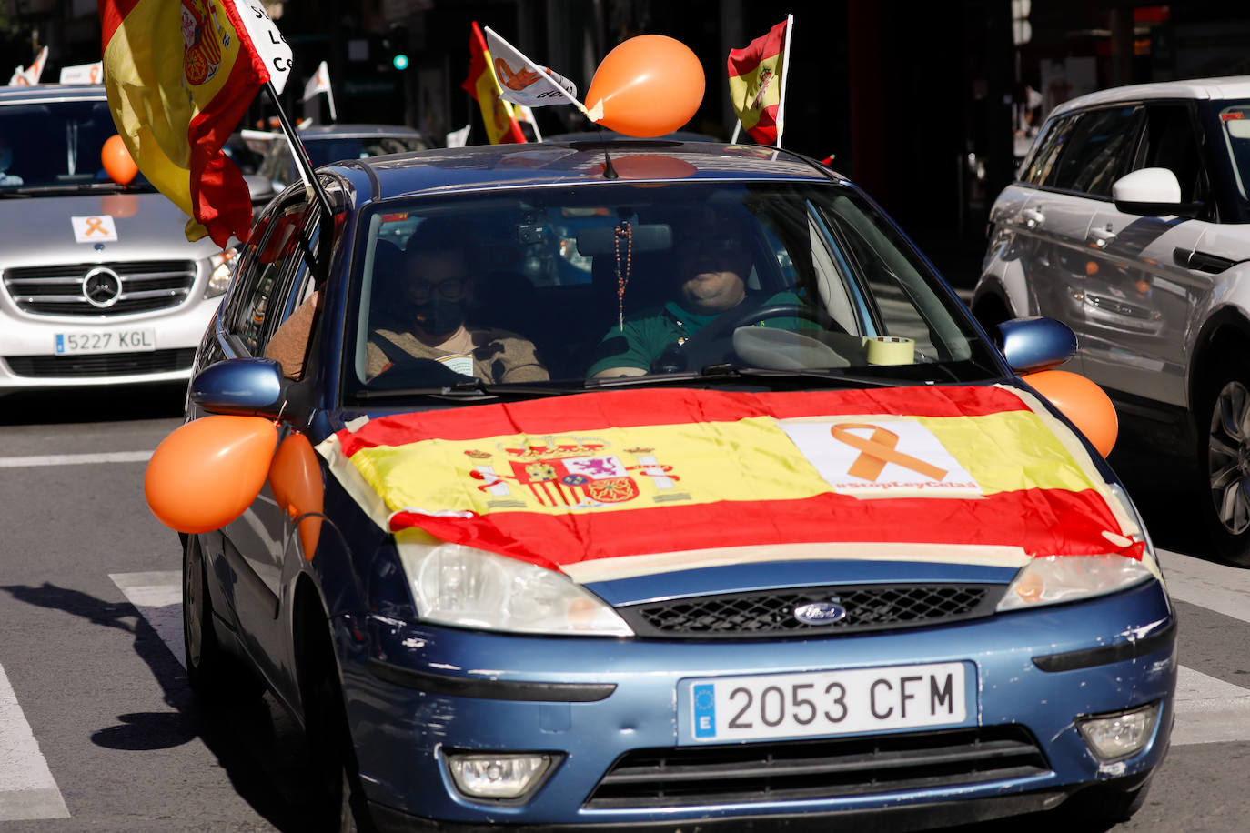 Fotos: La &#039;marea naranja&#039; recorre el centro de Murcia contra la &#039;ley Celaá&#039;