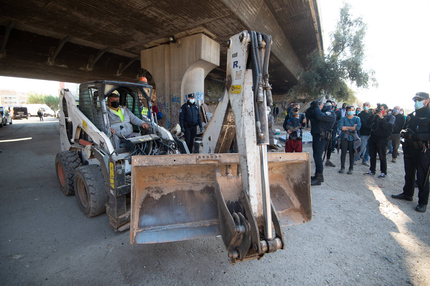 Fotos: Protestas por el desalojo de un edificio ocupado en el barrio murciano de San Pío