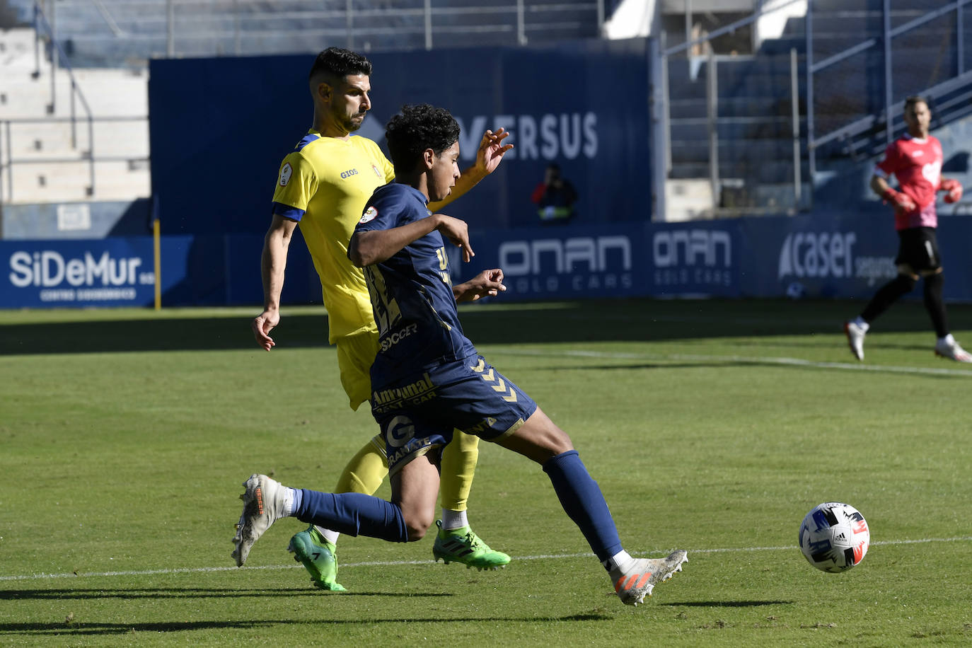 Fotos: Victoria del UCAM CF ante el Lorca Deportiva