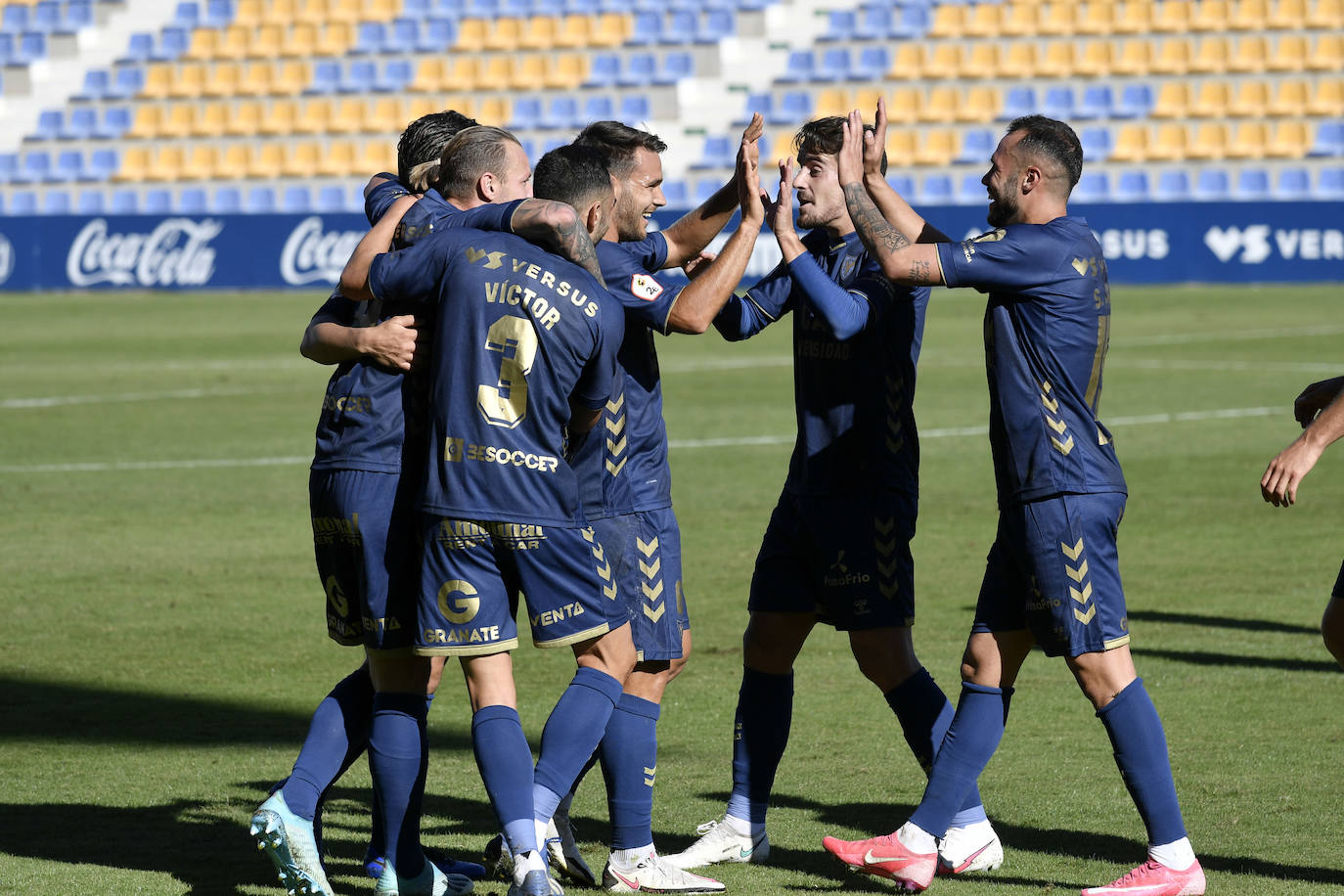 Fotos: Victoria del UCAM CF ante el Lorca Deportiva