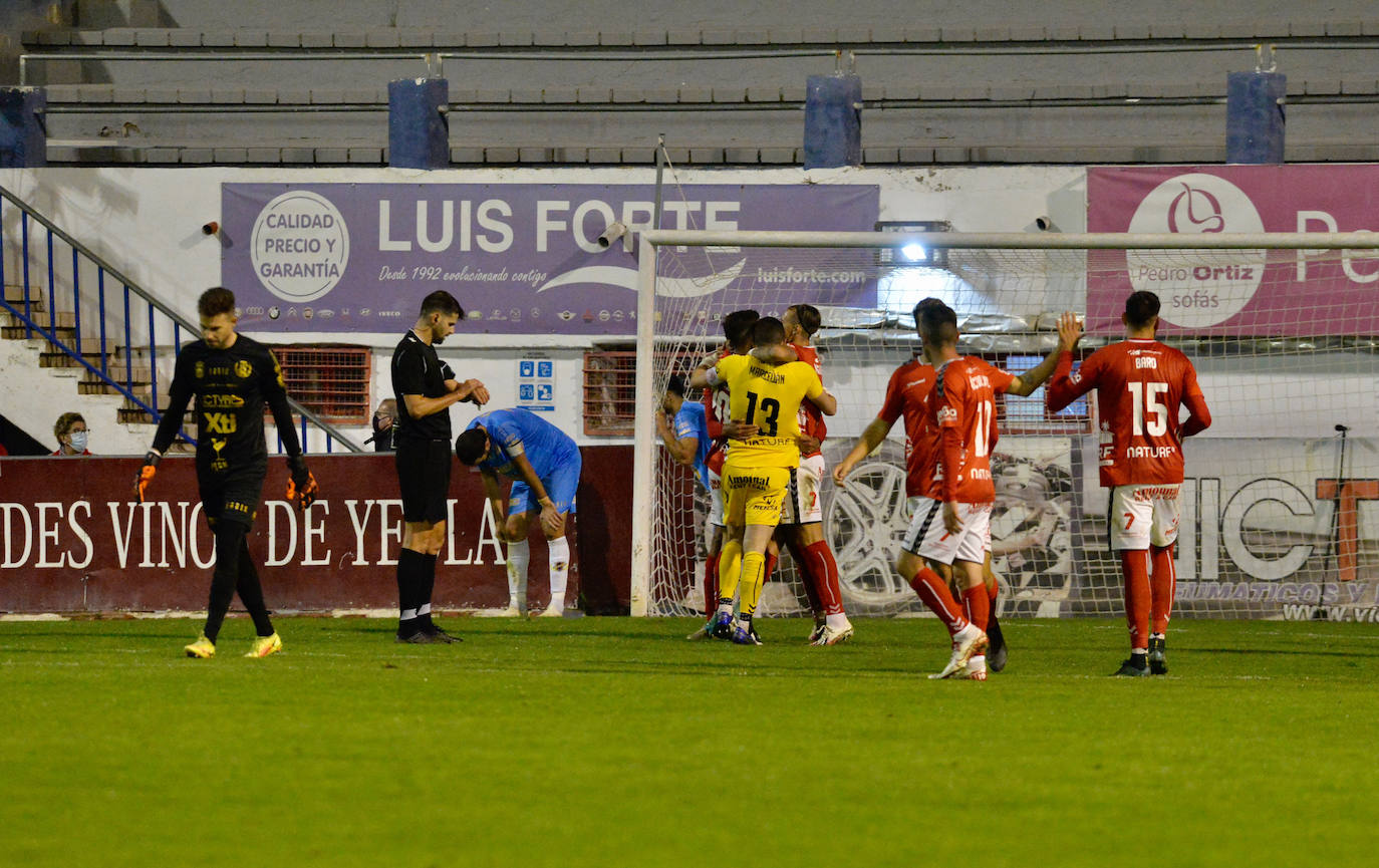 Fotos: Las imágenes del Yeclano 1 - Real Murcia 2