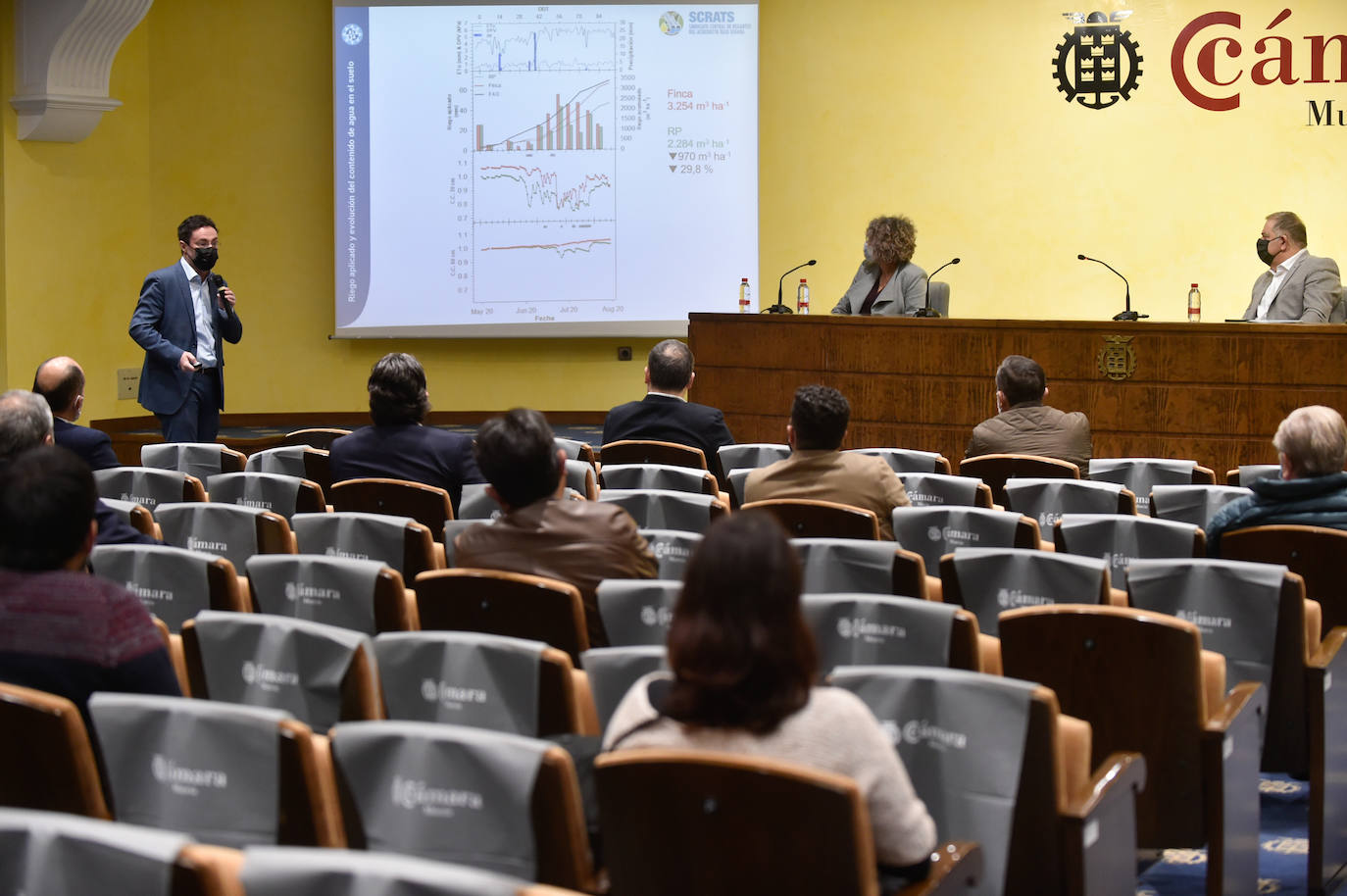 Fotos: La UPCT presenta un estudio sobre la fertirrigación sostenible