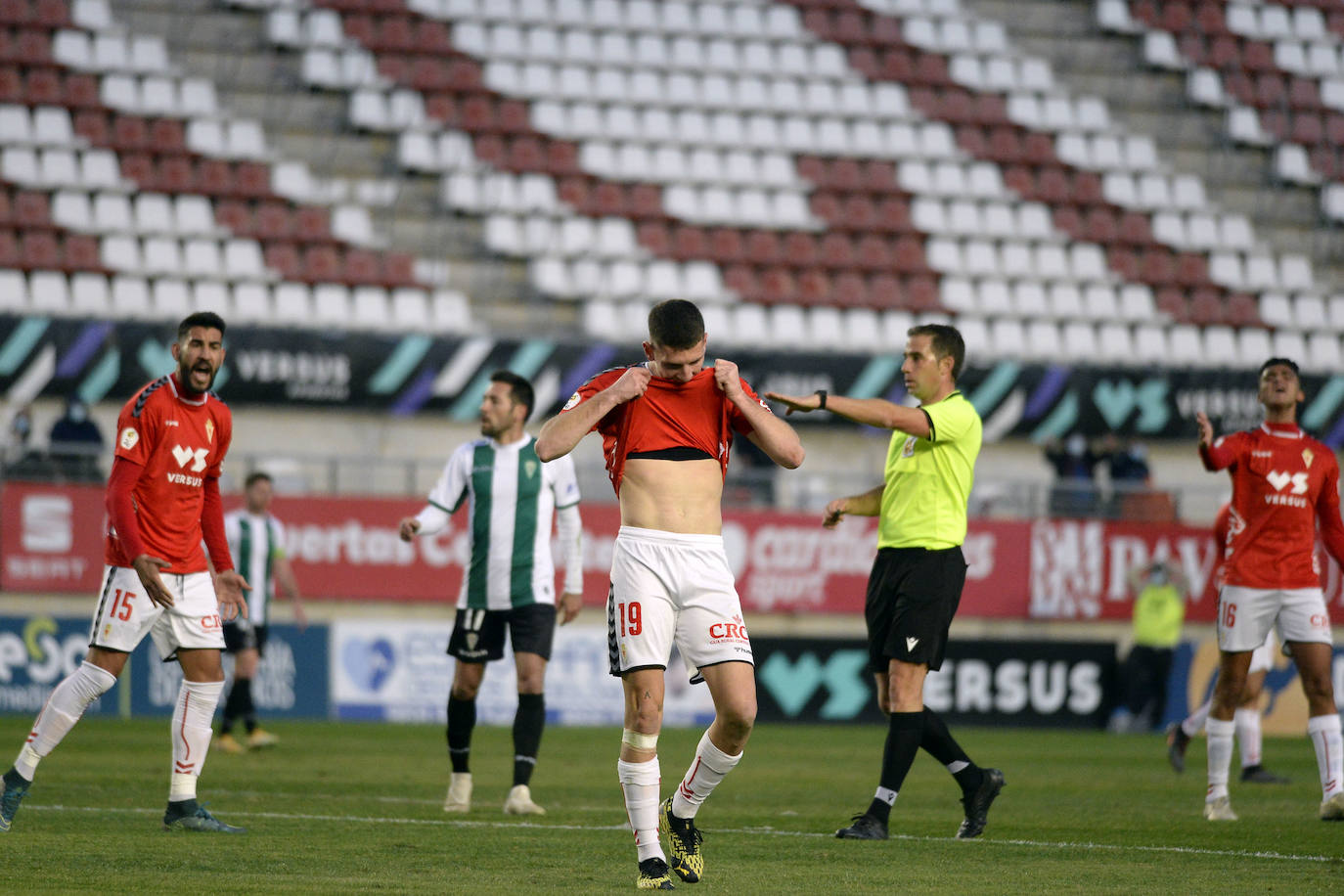 Fotos: El Real Murcia - Córdoba, en imágenes