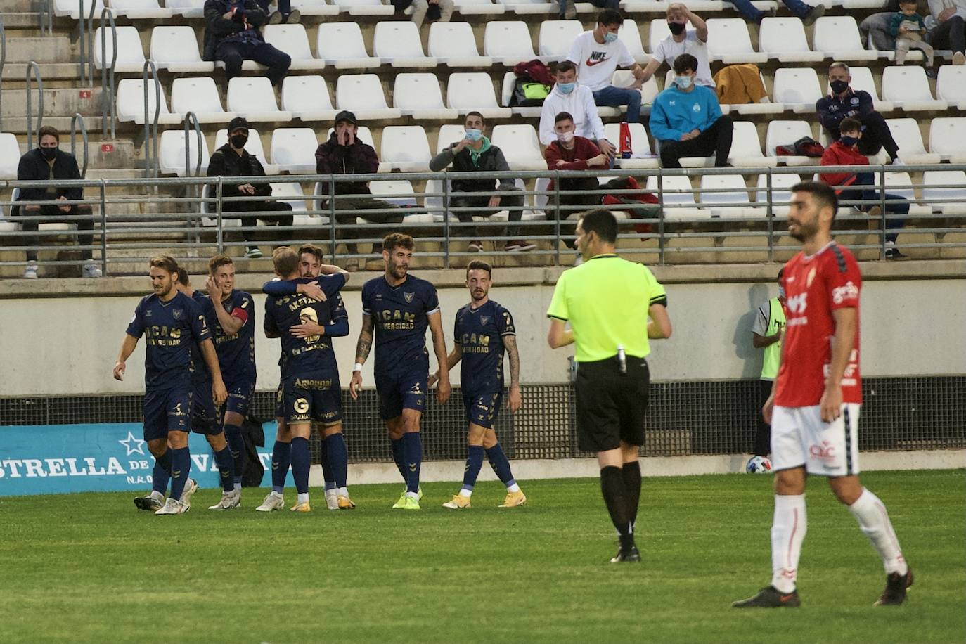 Fotos: Las imágenes del Real Murcia - UCAM CF