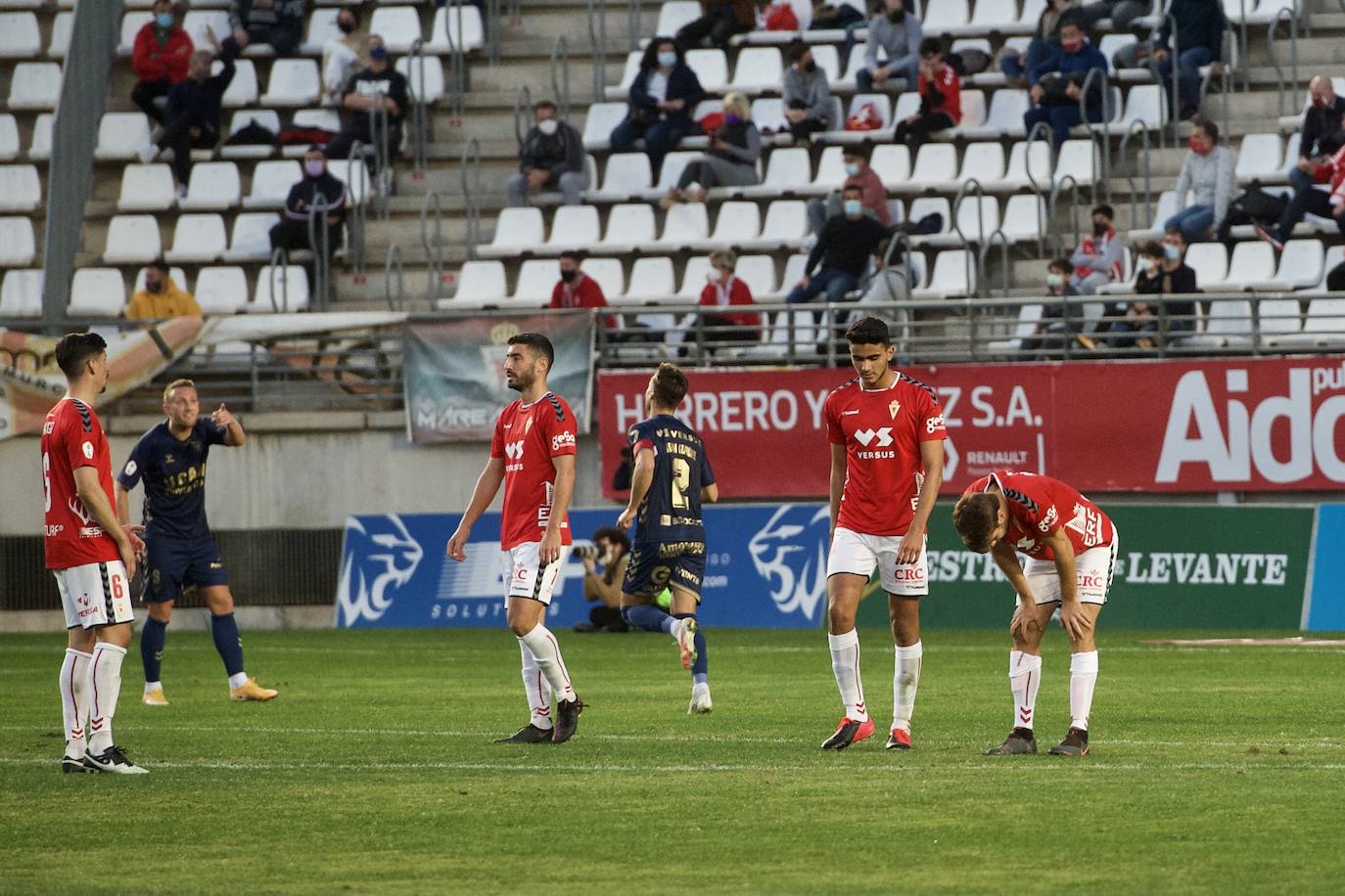 Fotos: Las imágenes del Real Murcia - UCAM CF