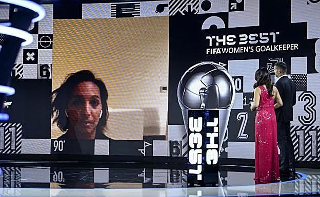 Sarah Bouhaddi, portera del Olympique de Lyon. 