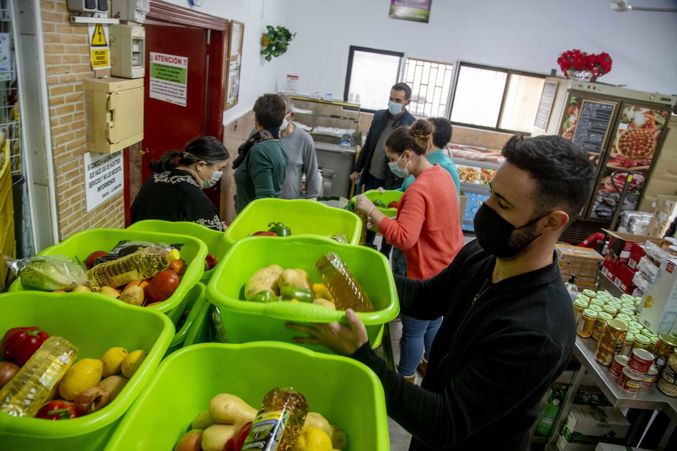 Fotos: El hambre colapsa el Buen Samaritano en Cartagena