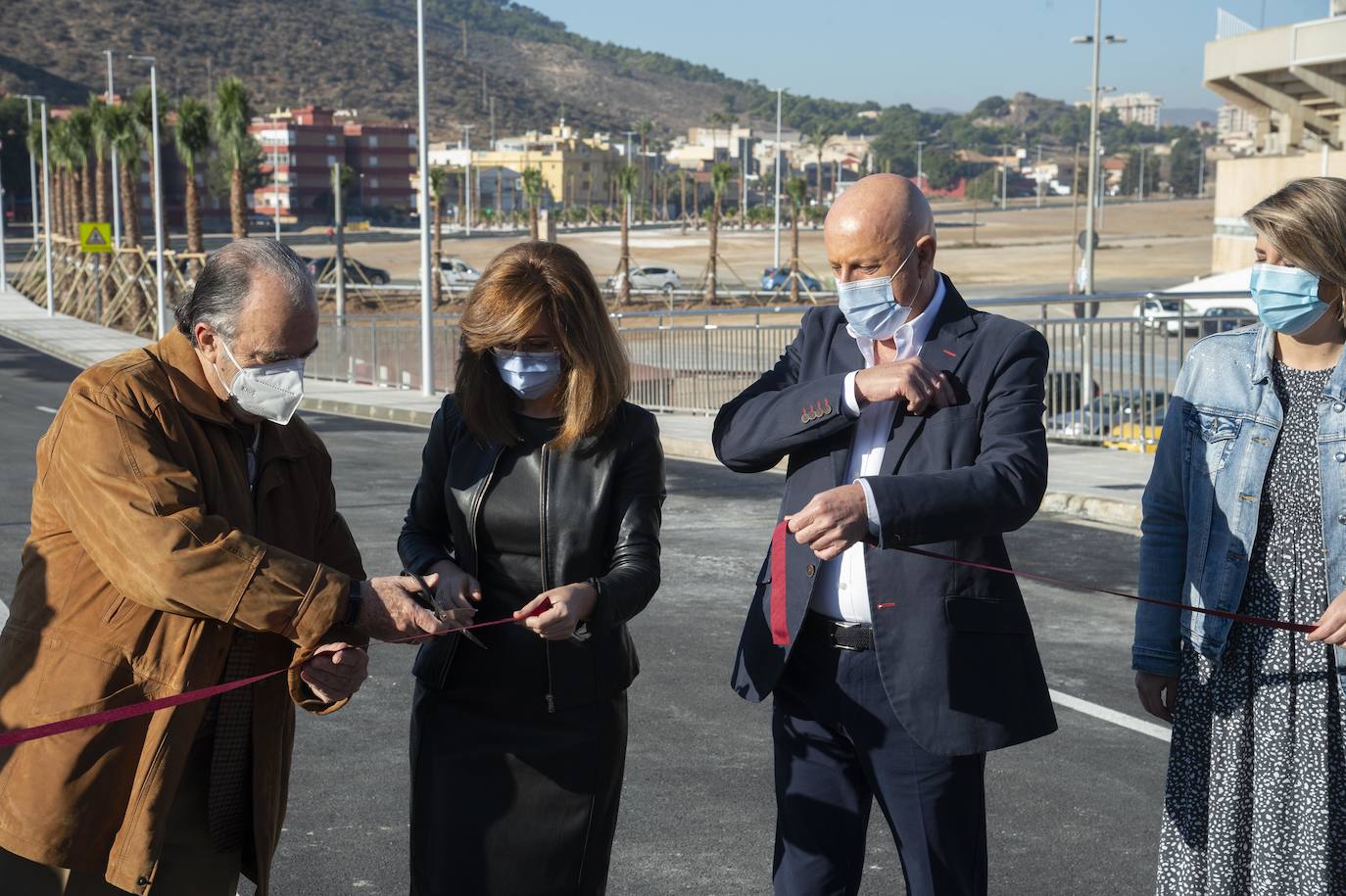 Fotos: Abre al tráfico la avenida del Cantón de Cartagena 30 años después de ser proyectada