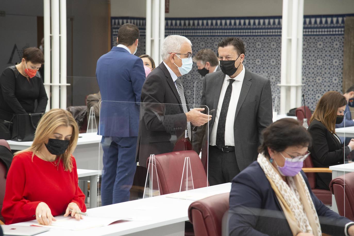 Fotos: La Asamblea plantea un pacto regional que aspire al consenso y la excelencia en la educación