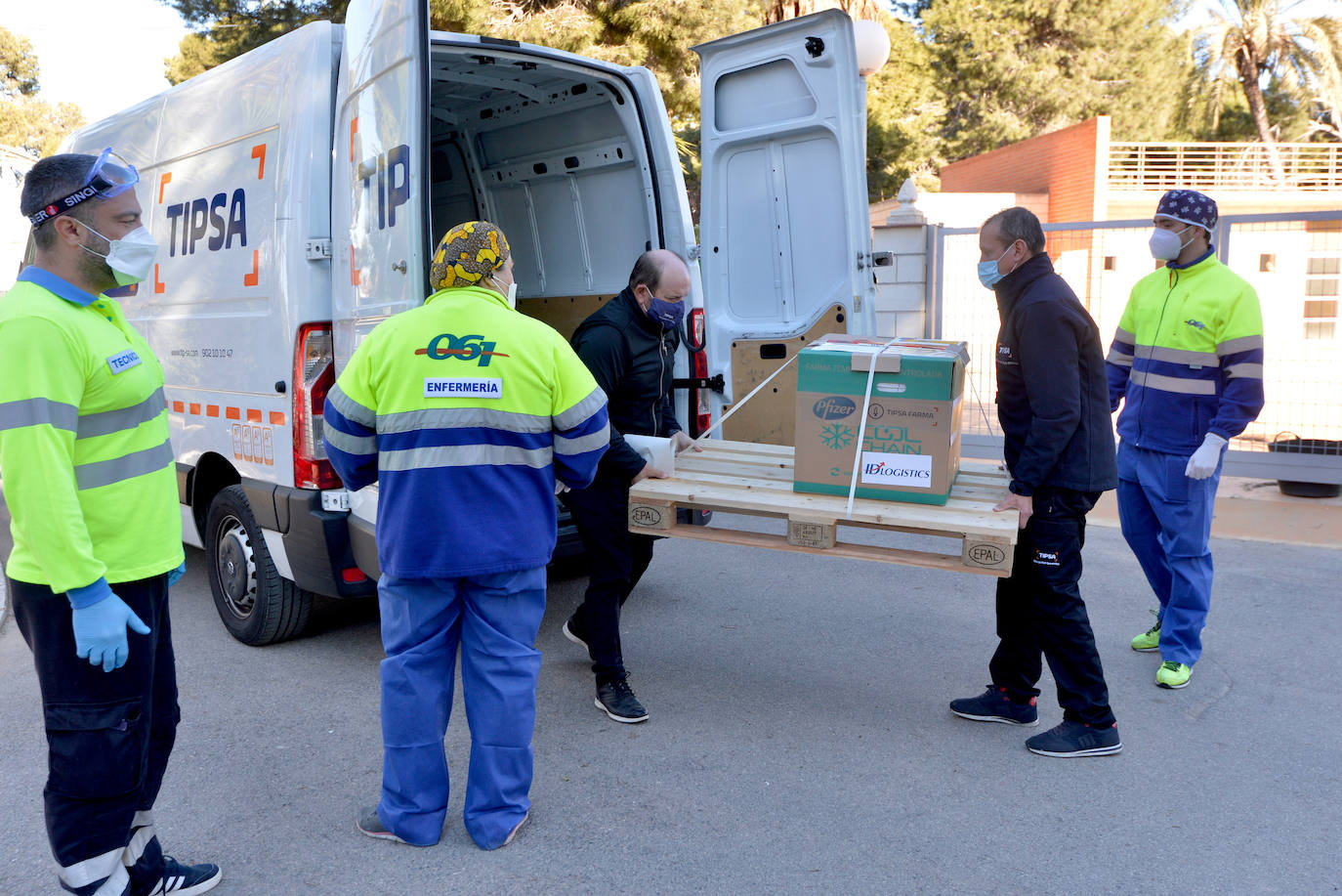 Fotos: La vacuna contra el coronavirus llega a la Región de Murcia