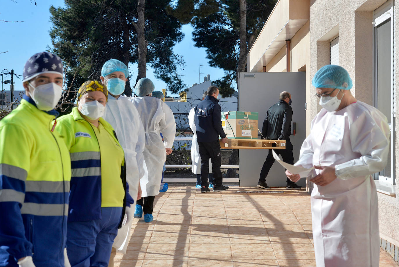 Fotos: La vacuna contra el coronavirus llega a la Región de Murcia