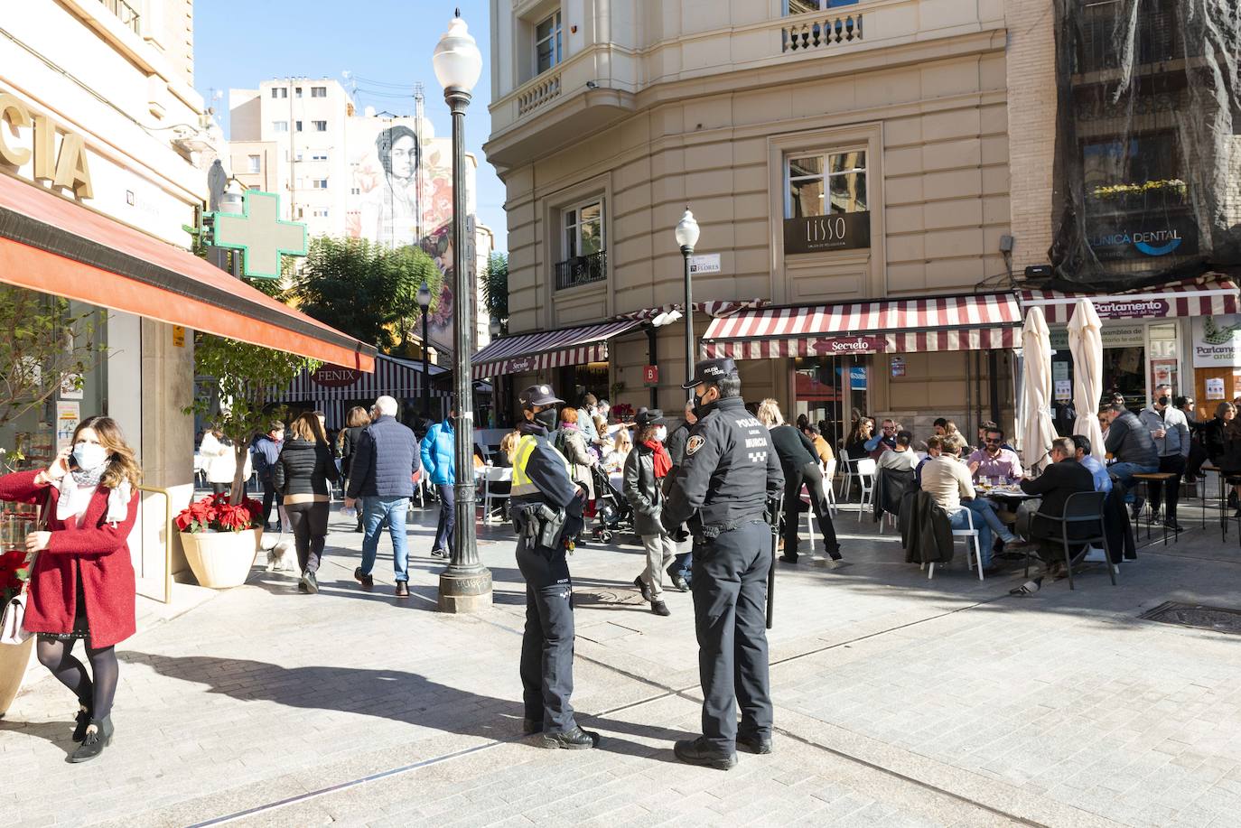 Fotos: Ambiente en Murcia durante el aperitivo y el &#039;tardeo&#039; de Nochevieja