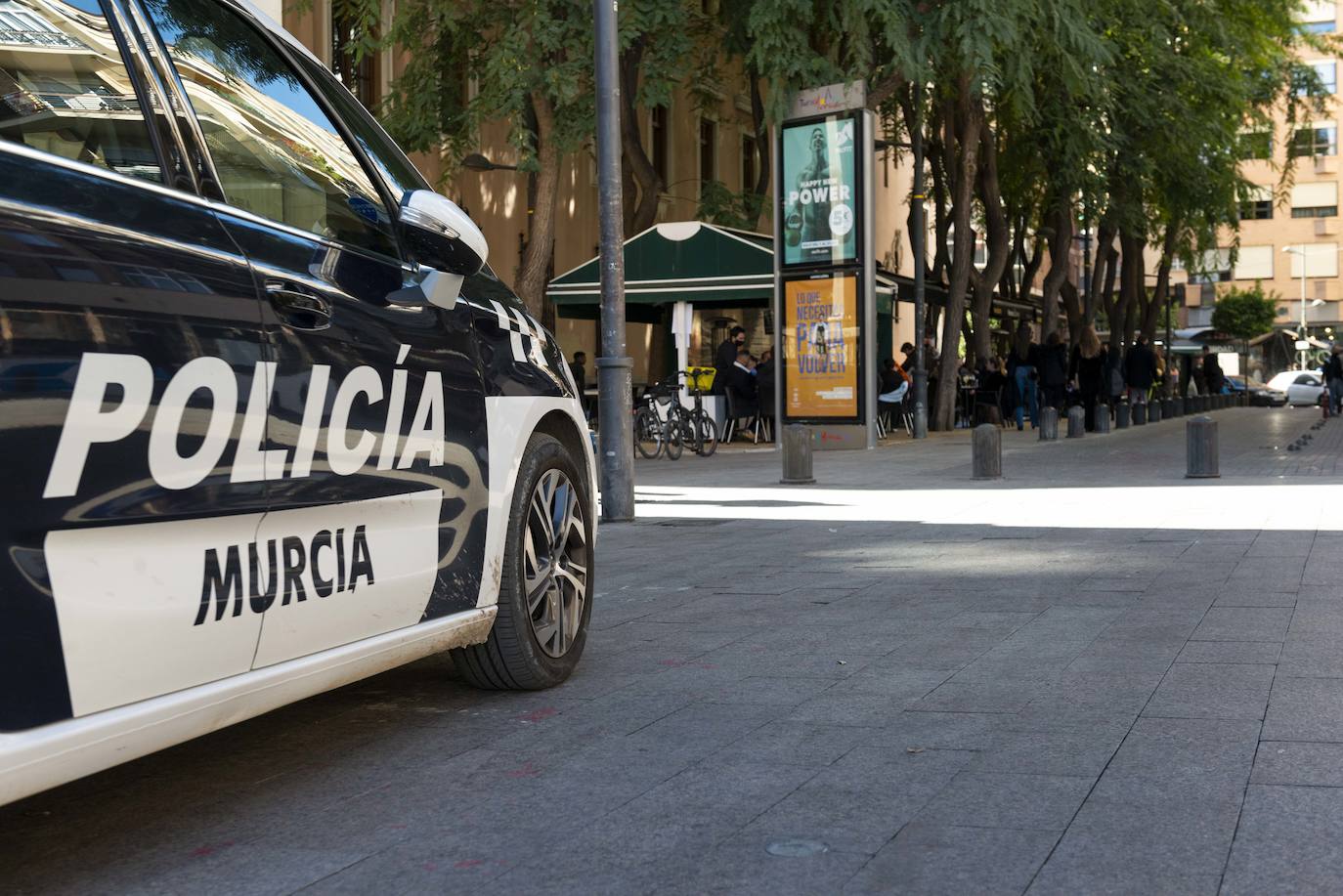 Fotos: Ambiente en Murcia durante el aperitivo y el &#039;tardeo&#039; de Nochevieja