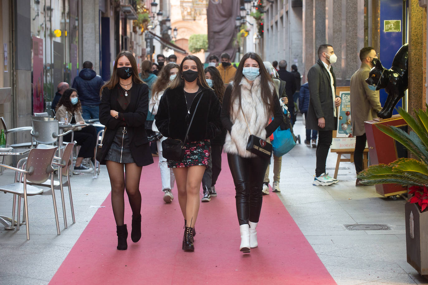 Fotos: Ambiente en Murcia durante el aperitivo y el &#039;tardeo&#039; de Nochevieja