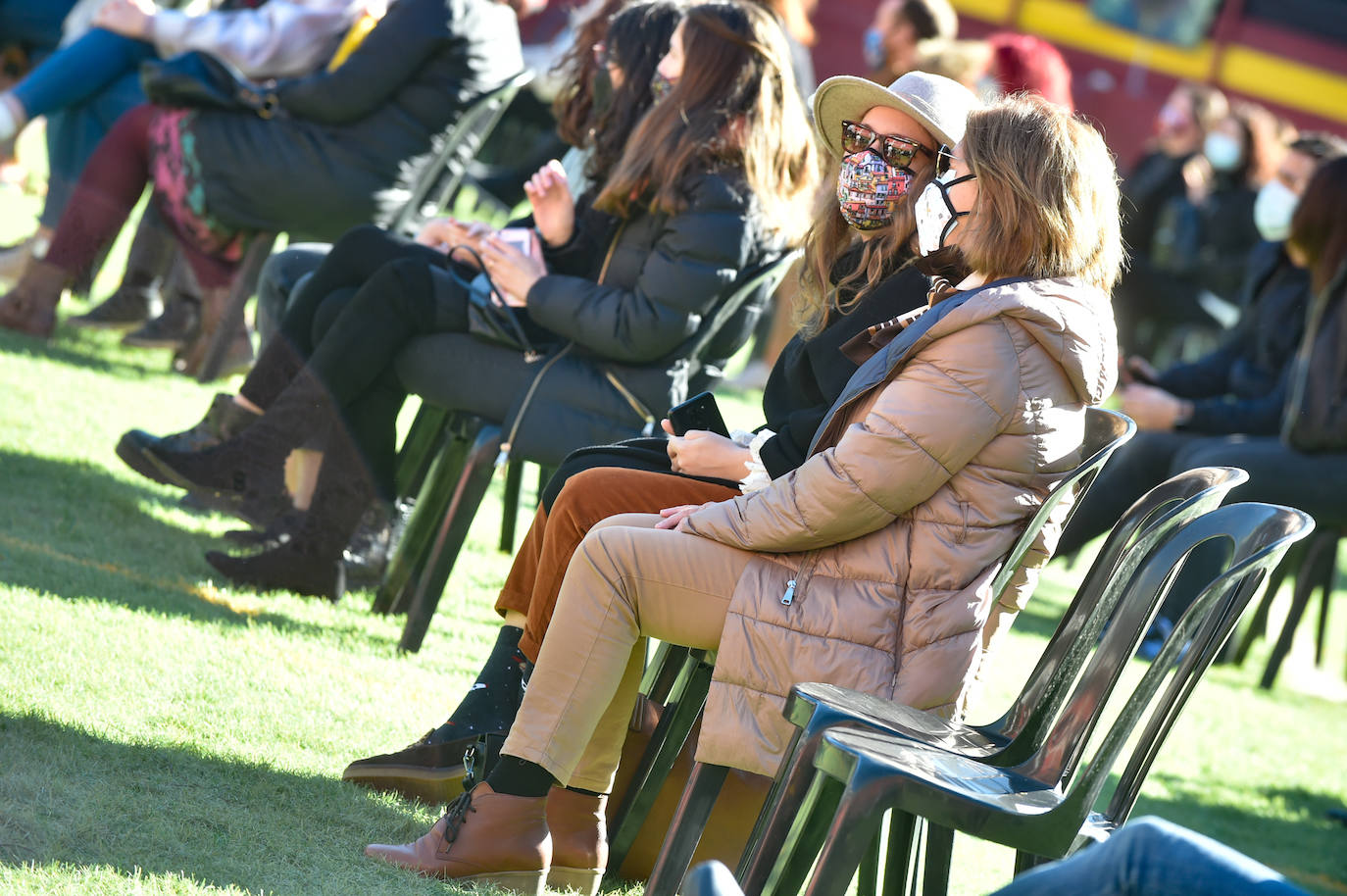 Fotos: Varry Brava y Don Fluor reciben con música el 2021