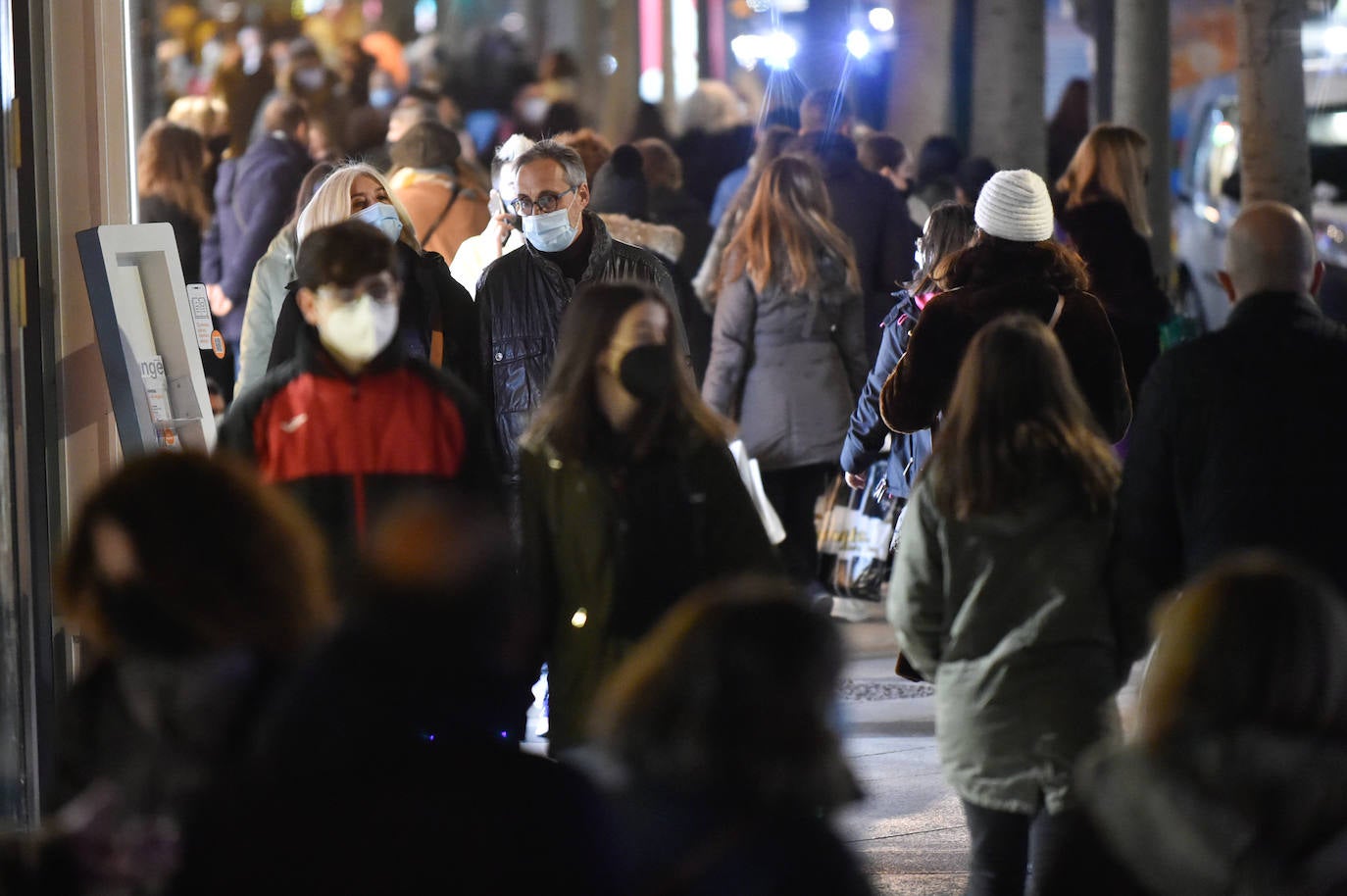 Fotos: Comercios llenos en Murcia en víspera de Reyes