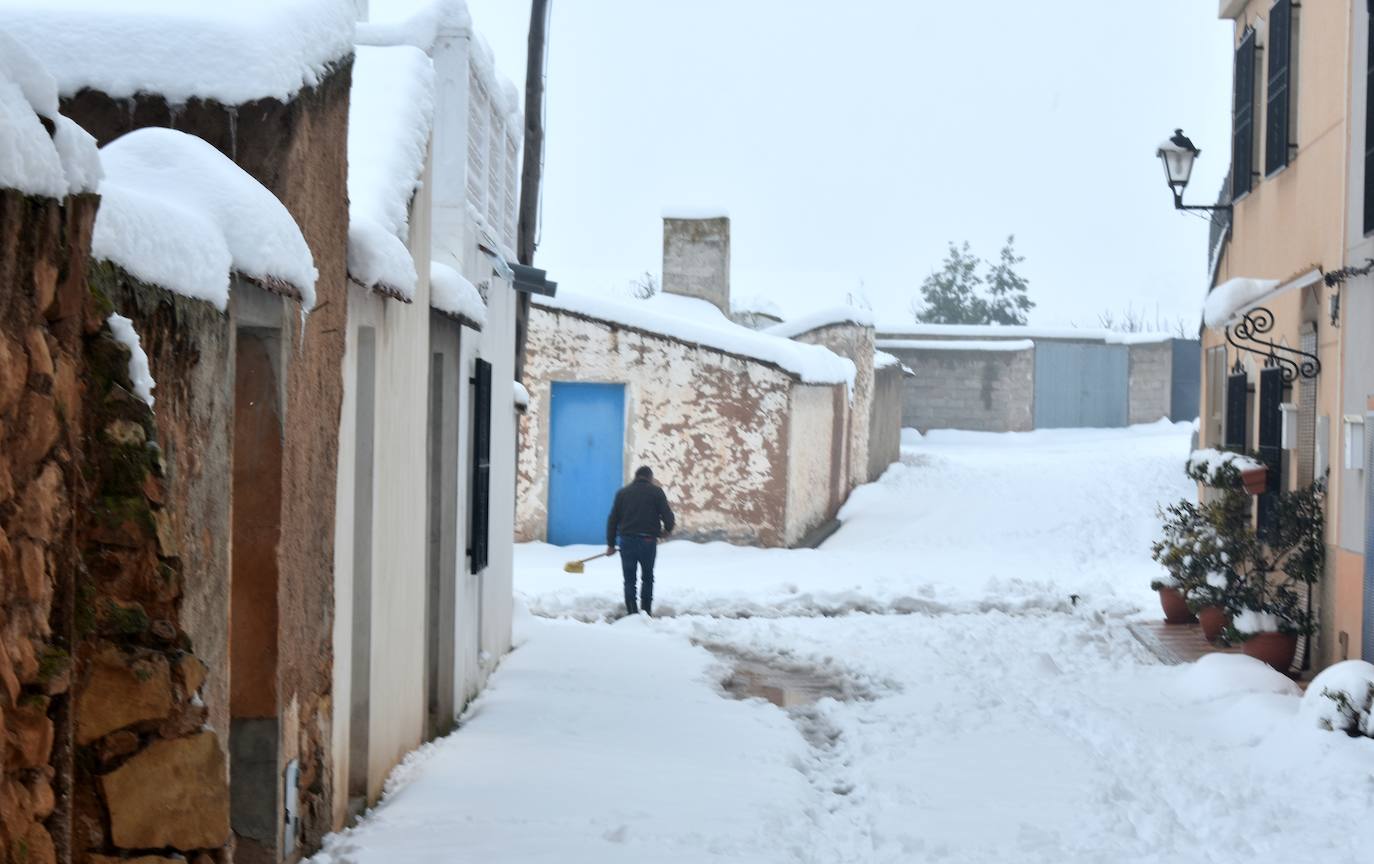 Fotos: La nieve pinta de blanco el Noroeste de la Región de Murcia