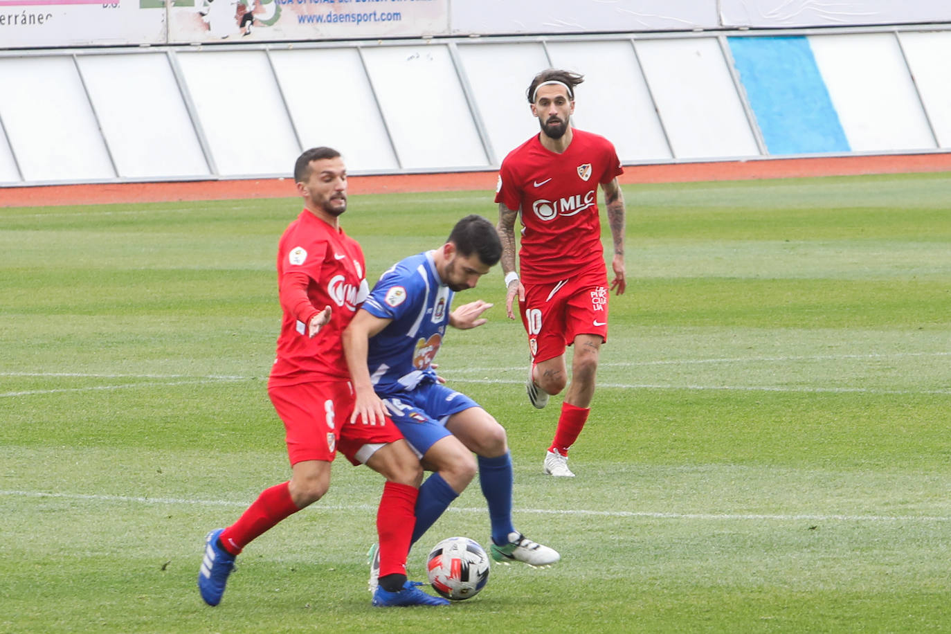 Fotos: La derrota del Lorca Deportiva ante el Linares Deportivo, en imágenes
