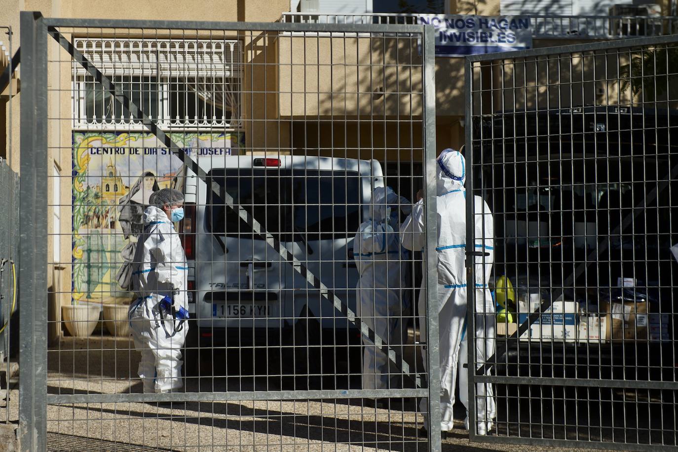 Fotos: Un brote activo de Covid-19 en la residencia Carlos Soriano de Molina de Segura