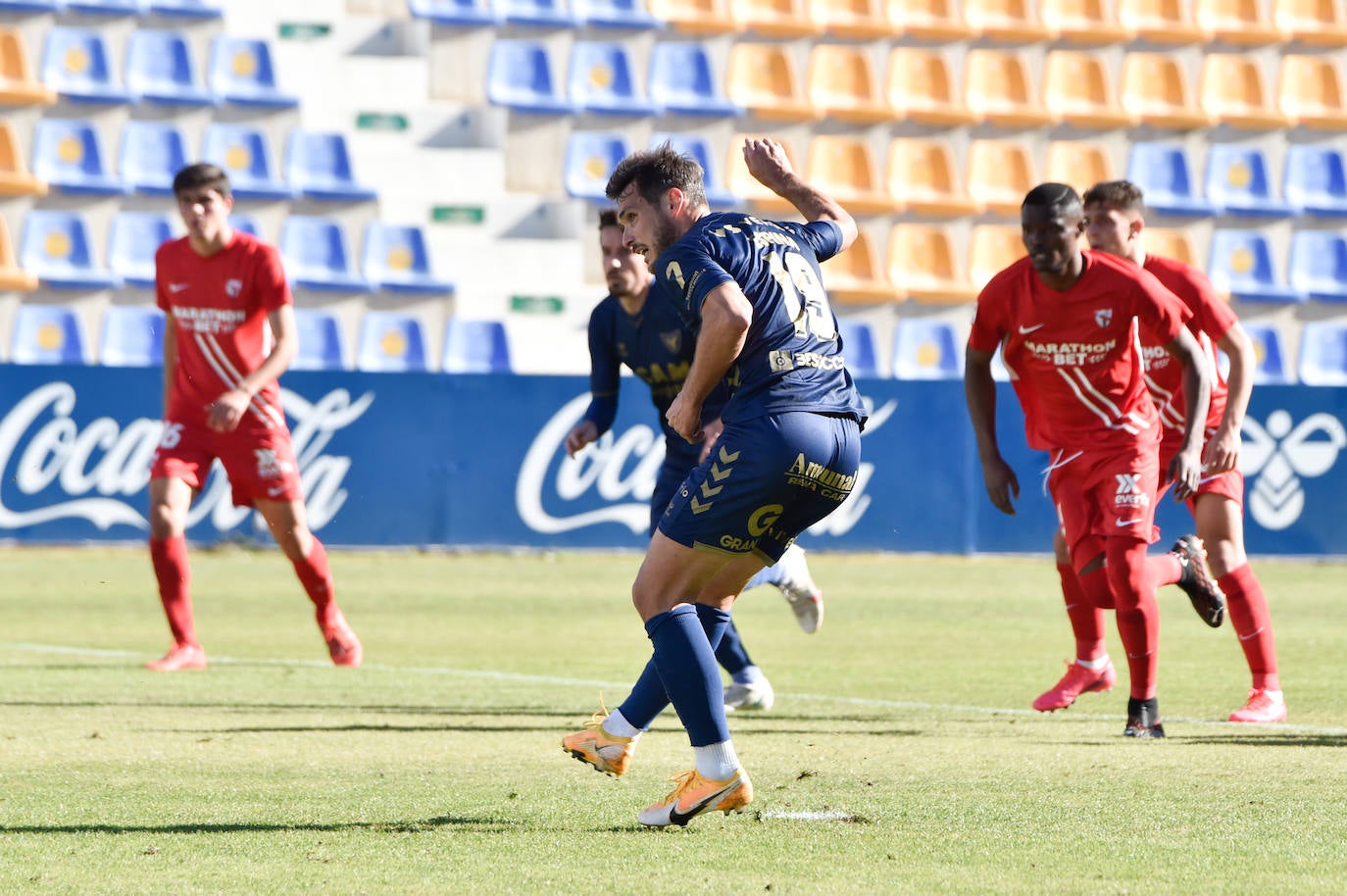 Fotos: El UCAM CF- Sevilla Atlético, en imágenes