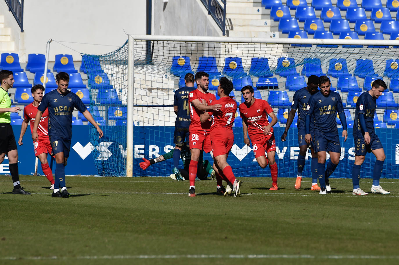 Fotos: El UCAM CF- Sevilla Atlético, en imágenes