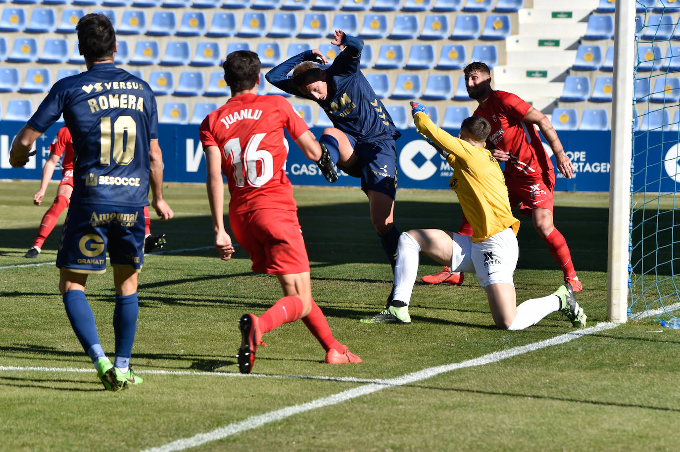 Fotos: El UCAM CF- Sevilla Atlético, en imágenes