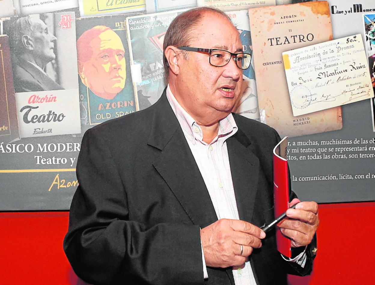 José Payá, en Murcia, con motivo de la muestra sobre Azorín. 