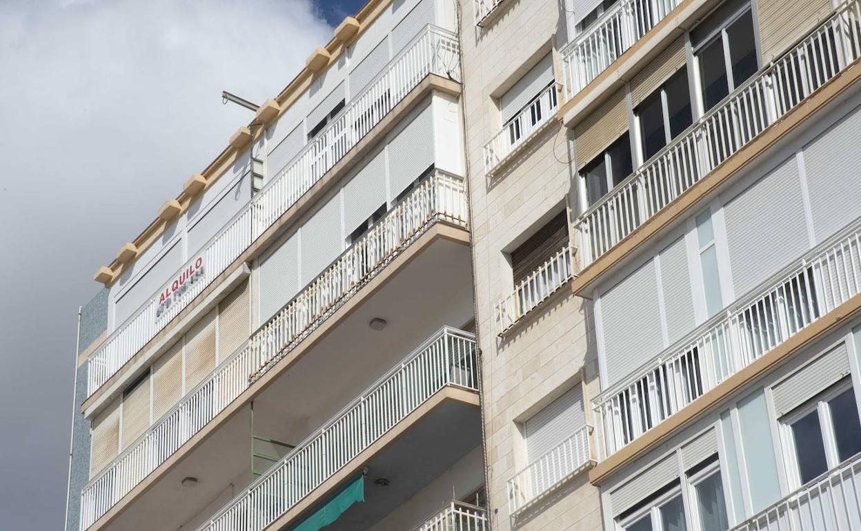 Vieviendas de Cartagena en alquiler o en venta, en una imagen de archivo.