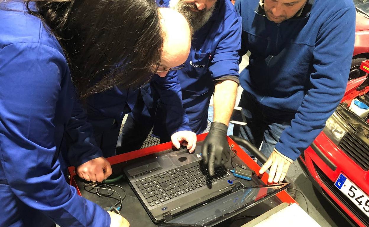 Imagen de archivo de un taller.