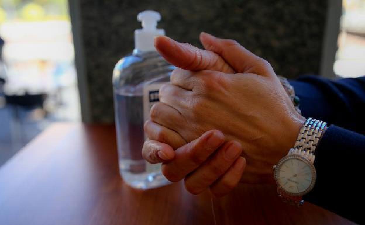 Los expertos avisan de un peligro que se ha multiplicado por el uso de gel hidroalcohólico