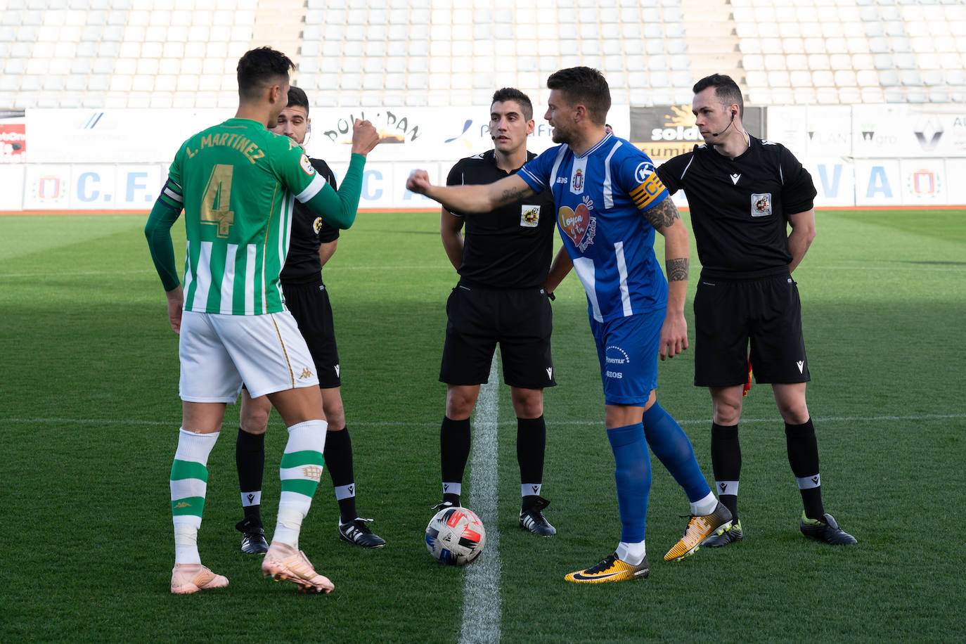 Fotos: El Lorca Deportiva cae ante el Betis