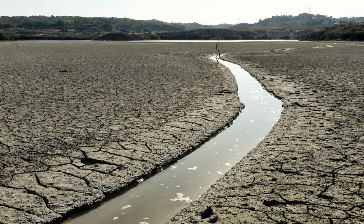 Imagen de archivo del pantano de Santomera en julio de 2015, durante un periodo se sequía.