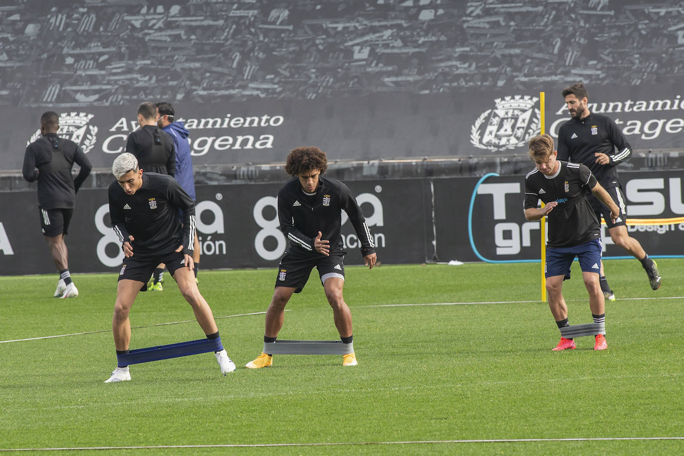 Fotos: Azeez entrena con el Efesé