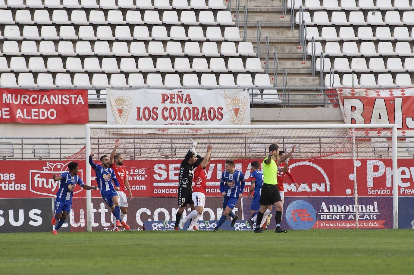 Fotos: El Real Murcia - Lorca Deportiva, en imágenes