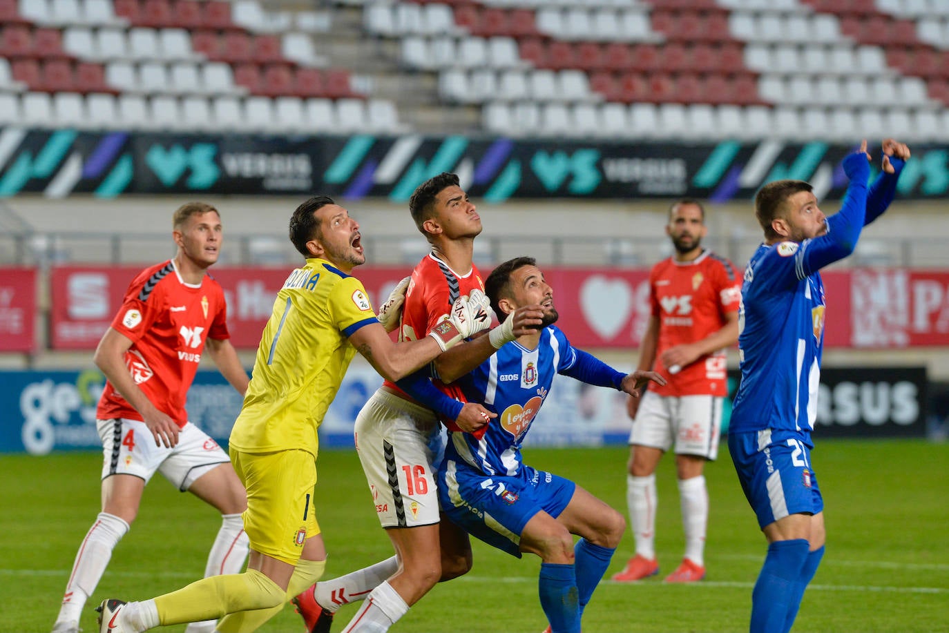 Fotos: El Real Murcia - Lorca Deportiva, en imágenes