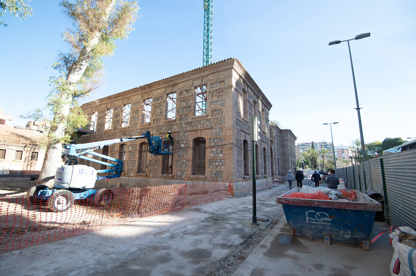 Fotos: La corporación municipal visita las obras de la Cárcel Vieja de Murcia