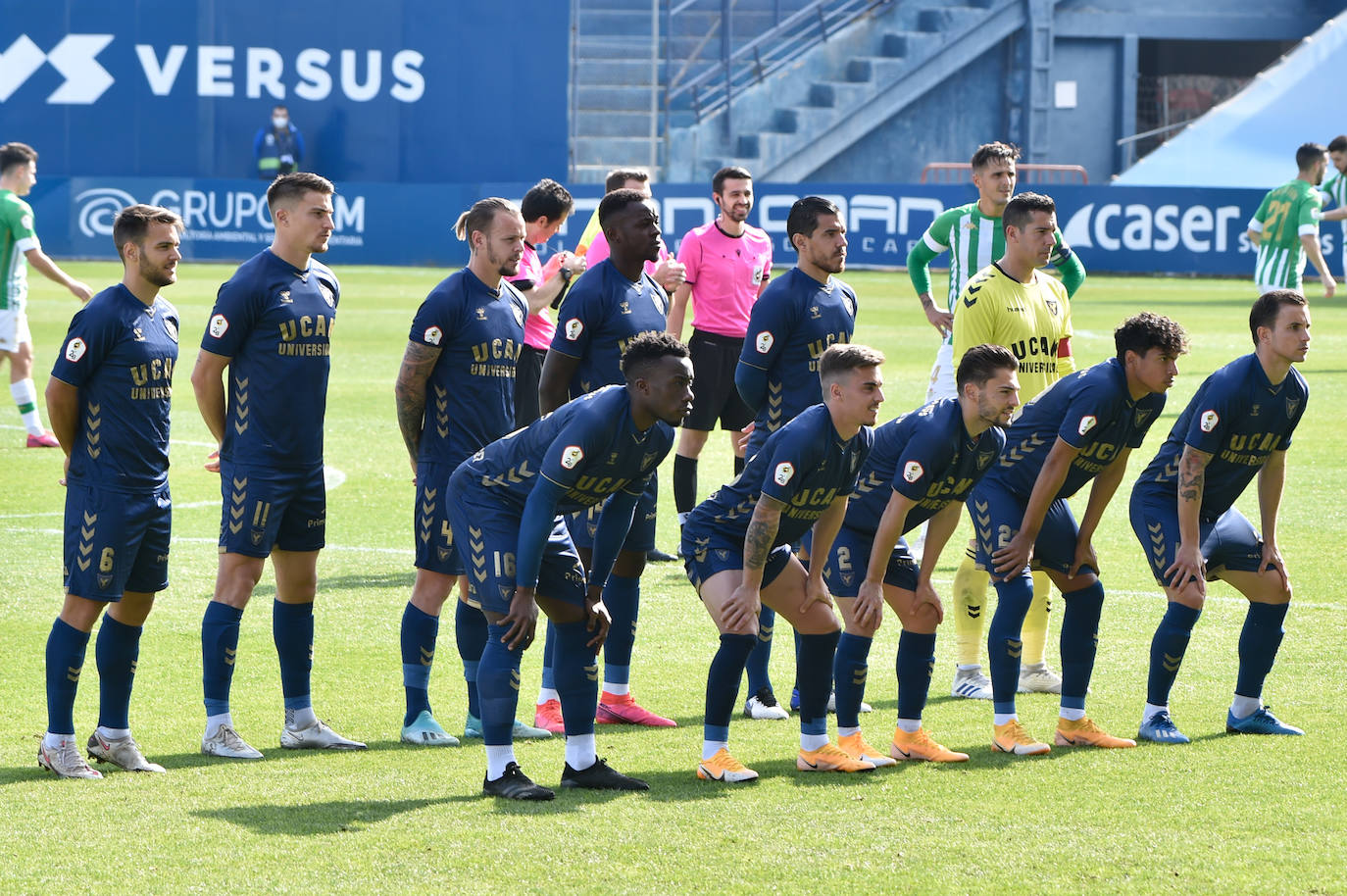 Fotos: El empate entre el UCAM Murcia CF y el Betis, en imágenes
