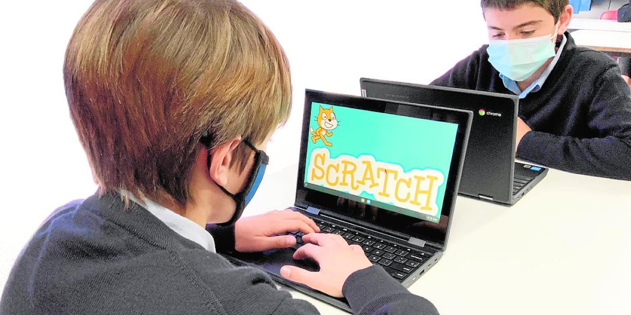 El proceso de aprendizaje en Monteagudo-Nelva se apoya en herramientas digitales. 