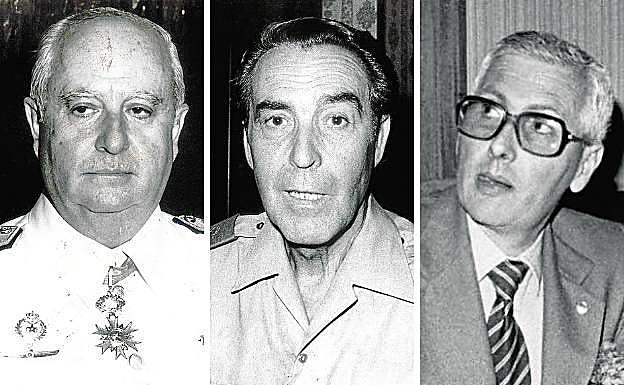 Juan Carlos Muñoz-Delgado (izq.) era capitán general de la Zona Marítima del Mediterráneo, con sede en Cartagena, y se opuso desde el principio a las acciones del teniente general Milans del Bosch en la III Región Militar; Ramiro Llamas (cen.), el general de brigada era gobernador militar de Murcia y envió efectivos para que se leyera en el centro murciano de RNE el bando que declaraba el estado de sitio, y José María Aroca Ruiz-Funes: doctor en Medicina, era sobrino del ministro republicano Ruiz-Funes. El 23-F permaneció en el Consistorio y reivindicó su posición de alcalde de la ciudad frente a las presiones militares. 