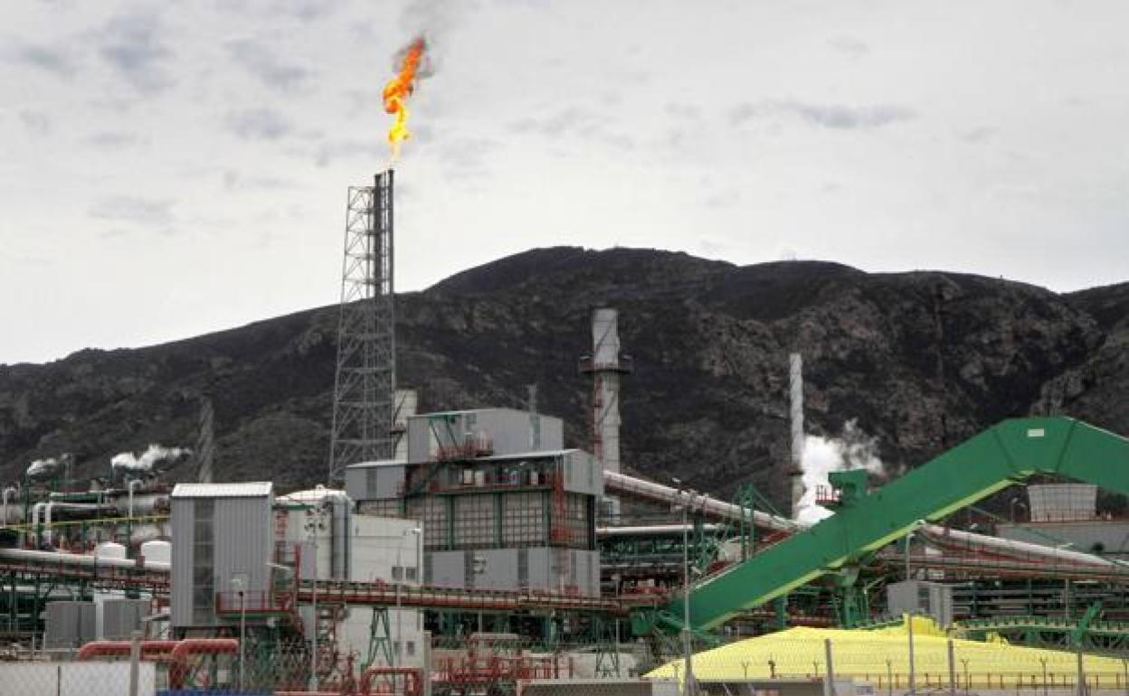 La refinería de Escombreras, en una foto de archivo.