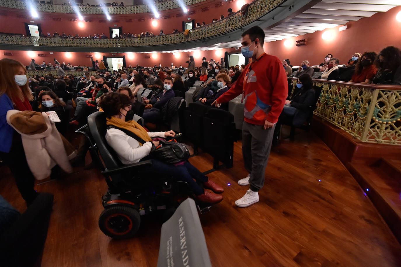 Fotos: El público regresa al Teatro Circo Murcia tras la obligada pausa