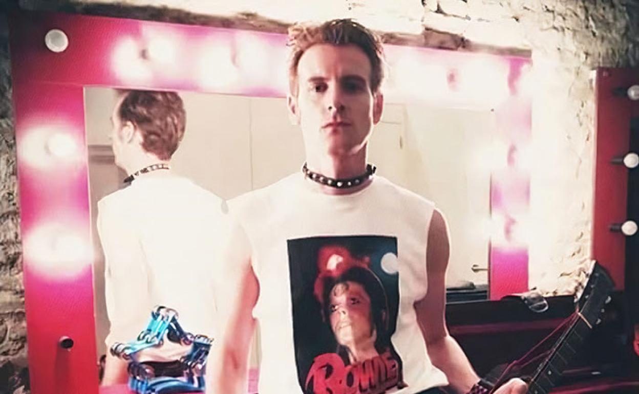 Bosnio es el nuevo proyecto en solitario de Óscar Gallego. 