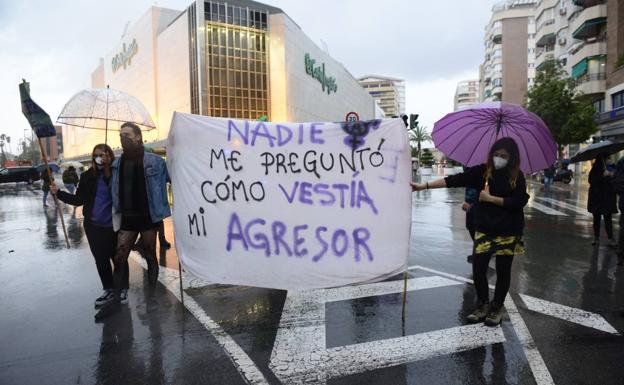 Galería. Las manifestaciones por el 8-M en Murcia