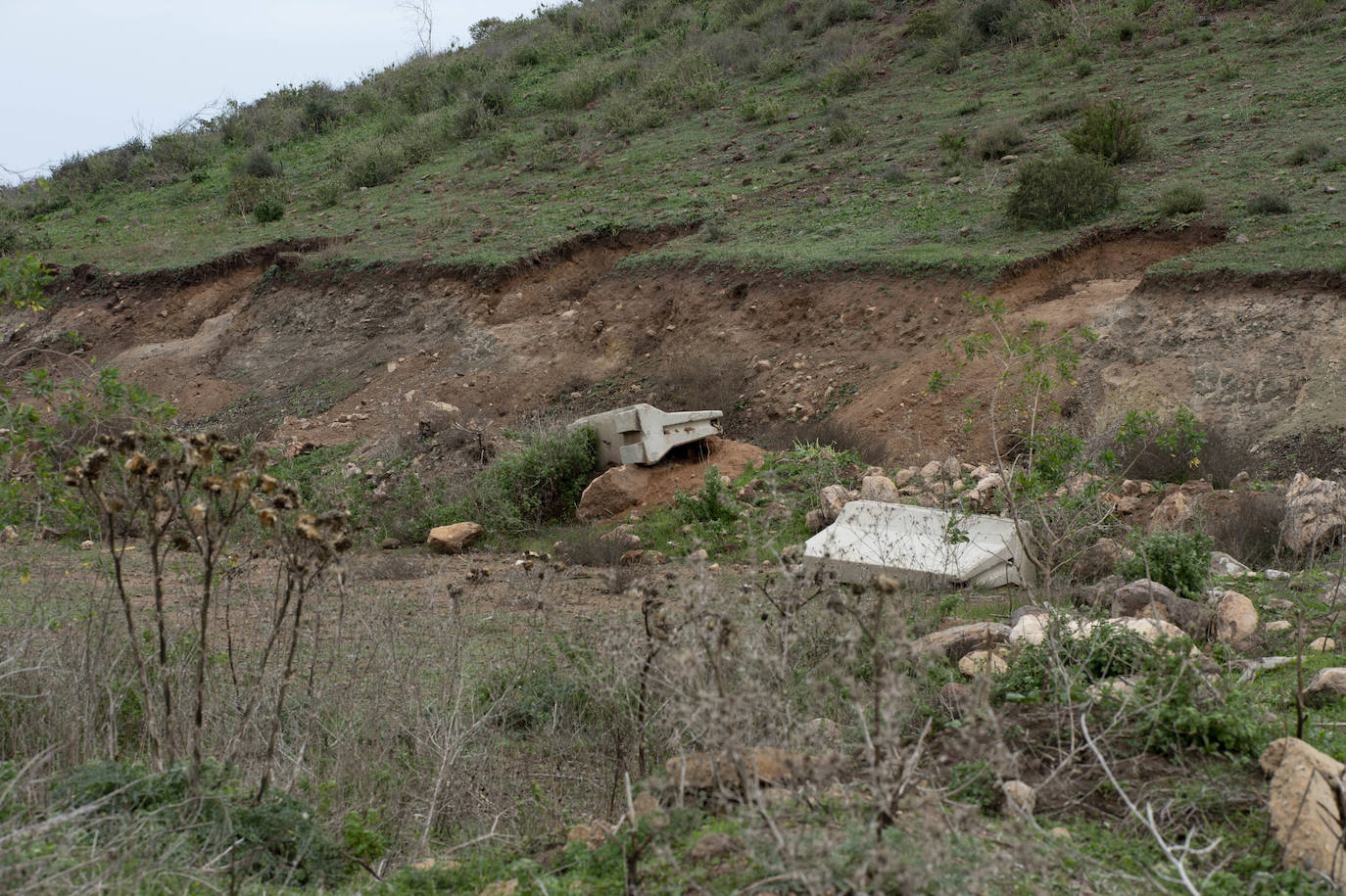Fotos: Cultura investiga si unas roturaciones en Los Camachos afectaron a restos romanos