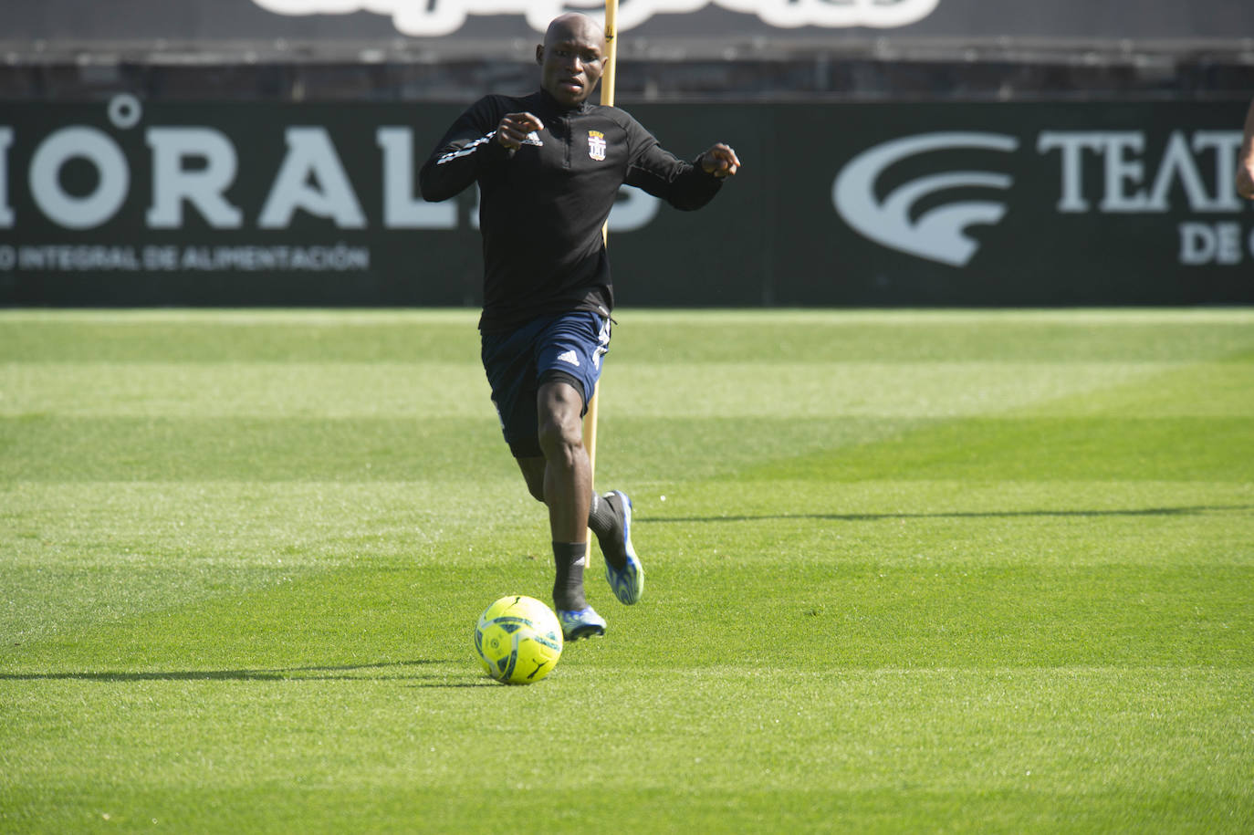 Fotos: El Cartagena se entrena para enfrentarse a la Ponferradina