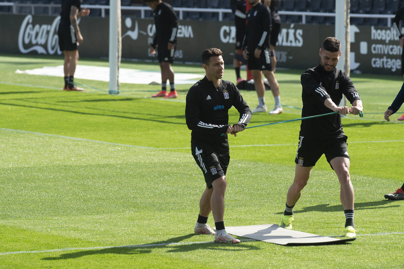 Fotos: El Cartagena se entrena para enfrentarse a la Ponferradina