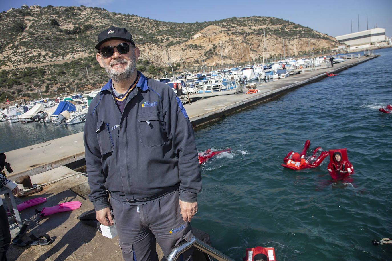 Fotos: El instituto Hespérides logra el reconocimiento mundial de 3 ciclos de FP