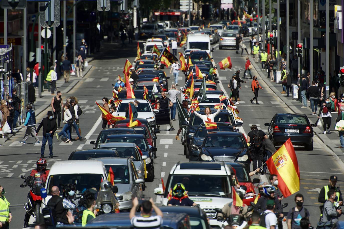 Fotos: La protesta de Vox en Murcia para exigir elecciones anticipadas, en imágenes