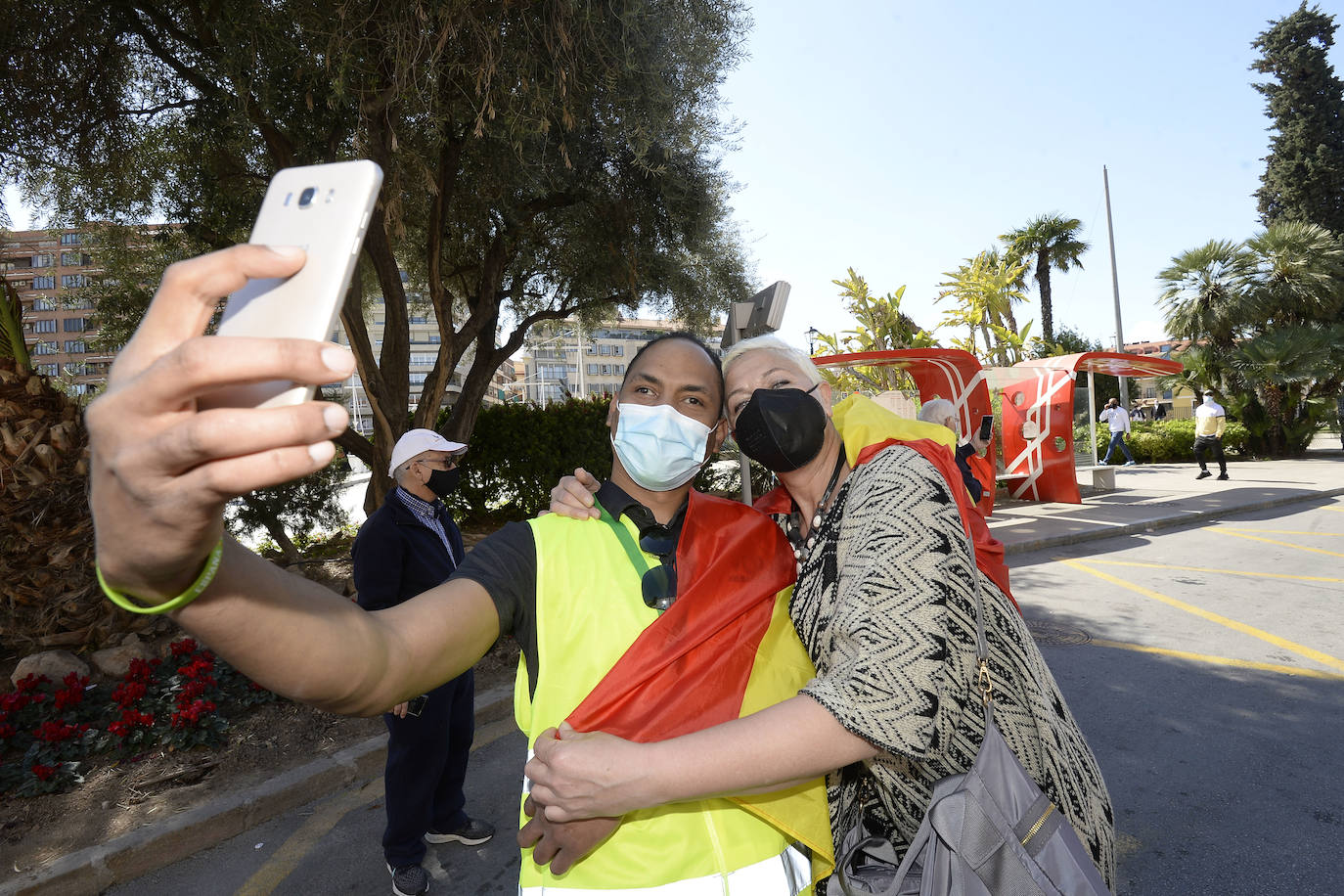 Fotos: La protesta de Vox en Murcia para exigir elecciones anticipadas, en imágenes